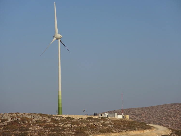 La petite île grecque en route vers l’autonomie énergétique