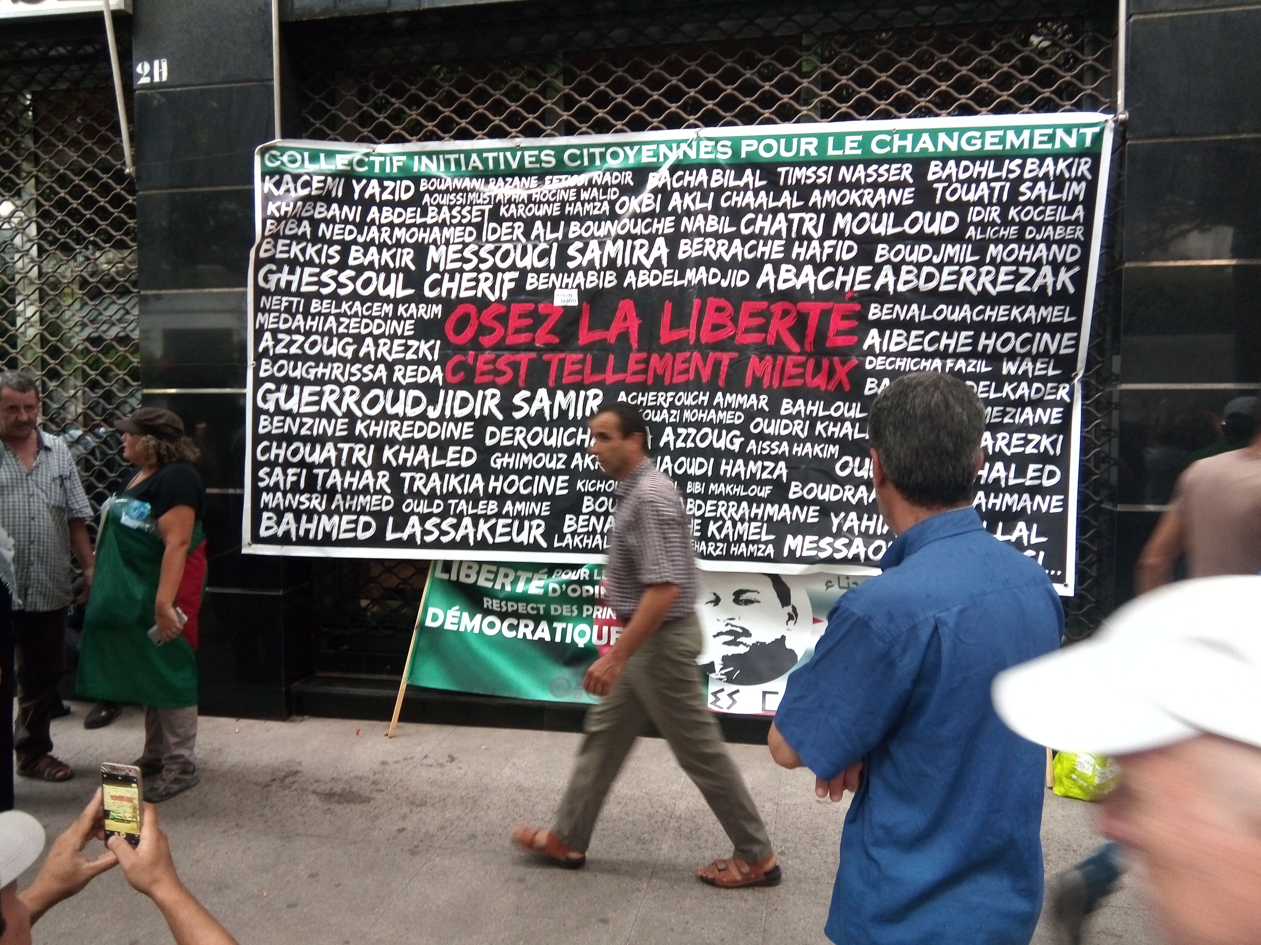 En Algérie, des manifestants emprisonnés depuis des mois