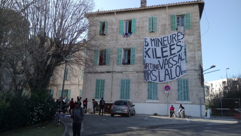 A Marseille, mineurs isolés en danger