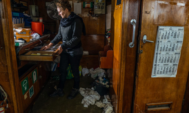 Selene Magnolia :  « Cinq ans de criminalisation contre les sauveteurs en mer alors que le navire se décompose dans le port de Trapani»