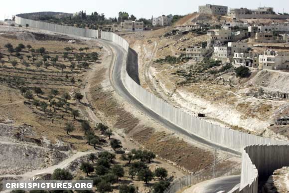 « Nous ne somme pas dans un régime d’apartheid mais il est un outil de la colonisation de peuplement mis en place par Israël »